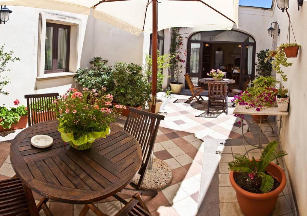 Palazzo Volta Boutique Luxury B&B Nardò Exterior foto